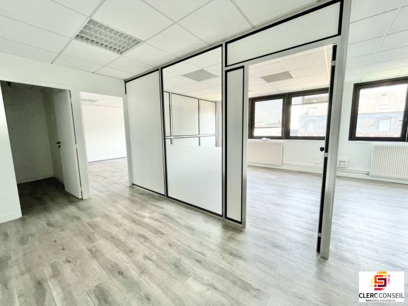 Location - Bureaux 64m² - Rouen