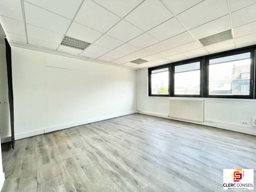 Location - Bureaux 64m² - Rouen