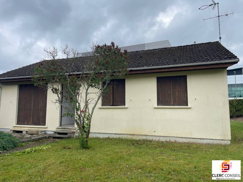 Location - Local d'activité 961m² - Évreux