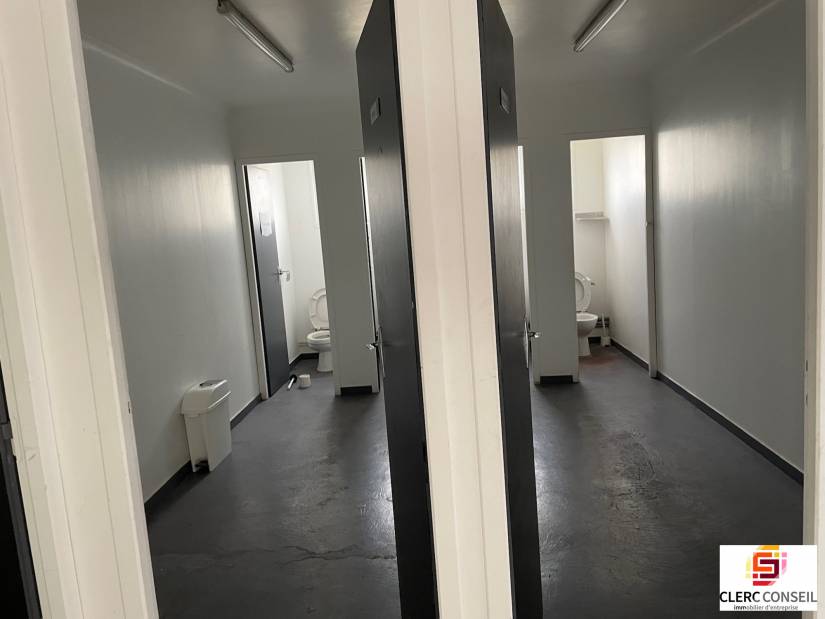 Location - Local d'activité 961m² - Évreux
