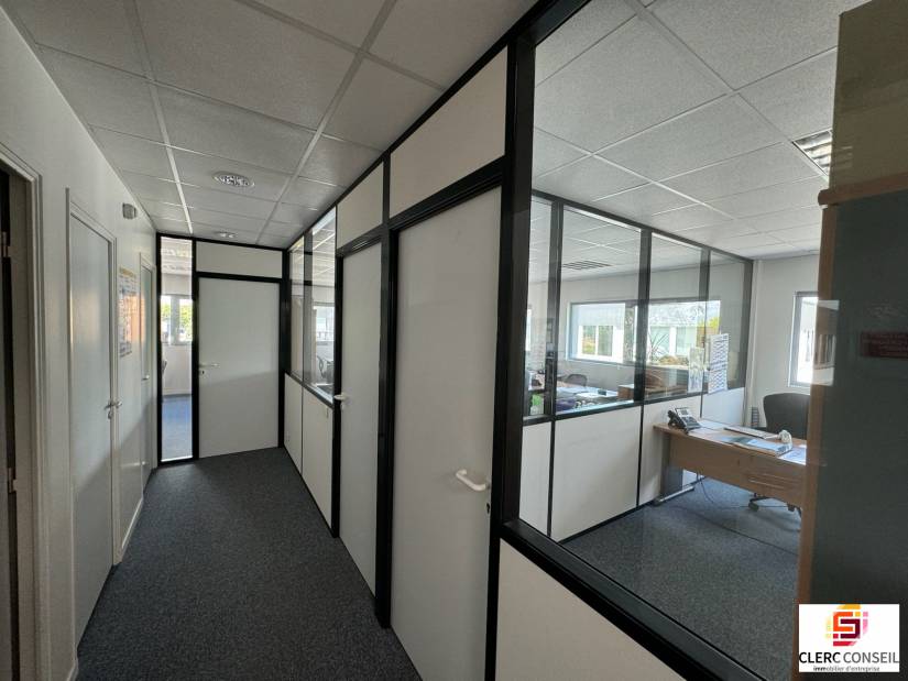 Location - Bureaux 322m² - Mont-saint-aignan