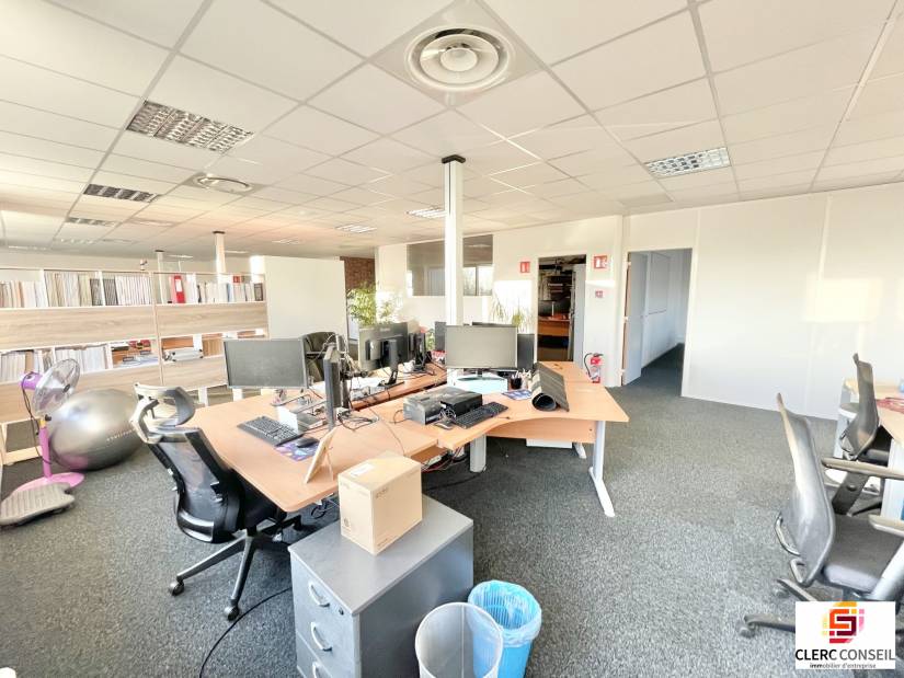 Location - Bureaux 213m² - Mont-saint-aignan