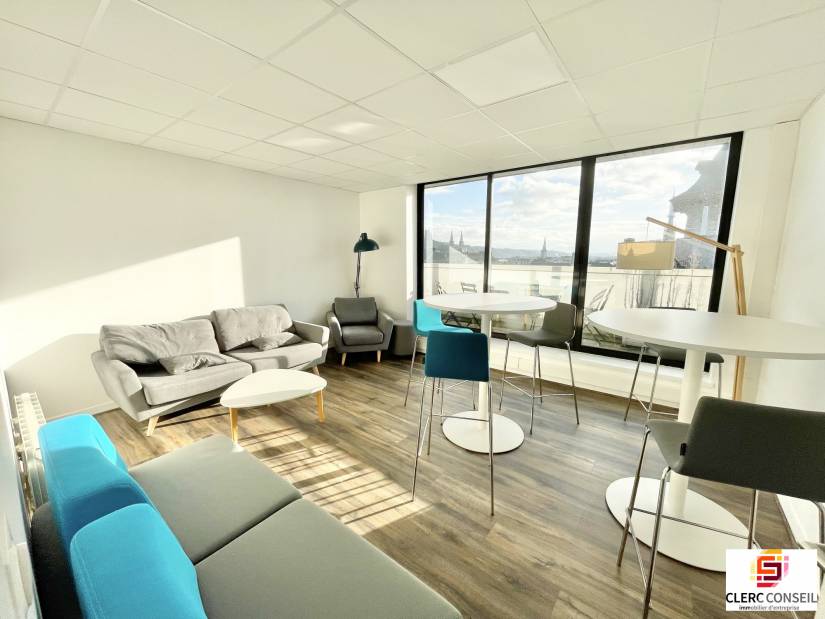 Location - Bureaux 192m² - Rouen