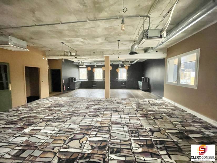 Location - Bureaux 255m² - Petit-couronne