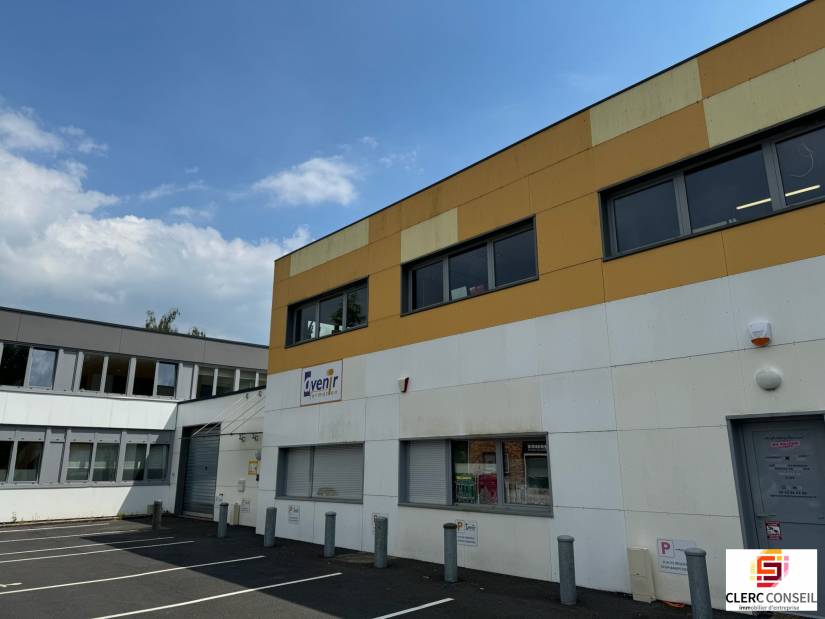 Location - Bureaux 547m² - Mont-saint-aignan