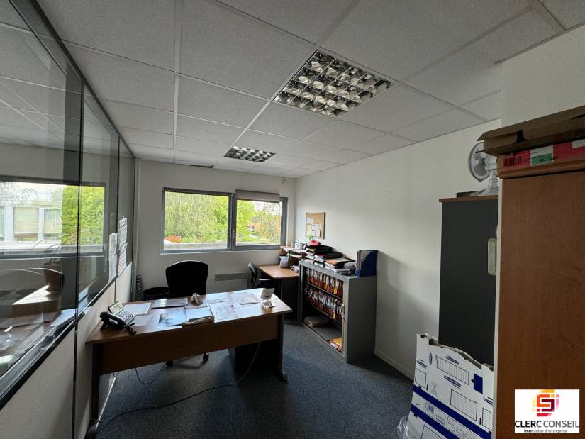 Location - Bureaux 547m² - Mont-saint-aignan