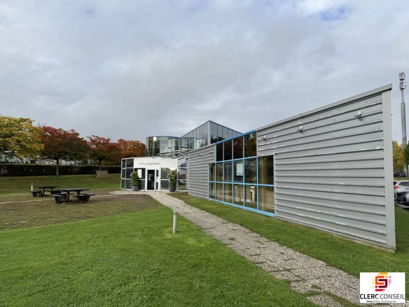 Location - Bureaux 1086m² - Mont-saint-aignan