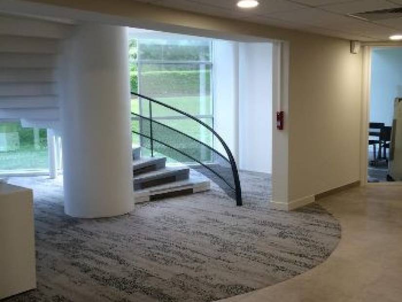 Location - Bureaux 1086m² - Mont-saint-aignan