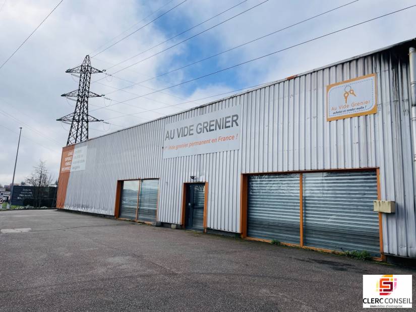 Location - Local d'activité 1121m² - Évreux