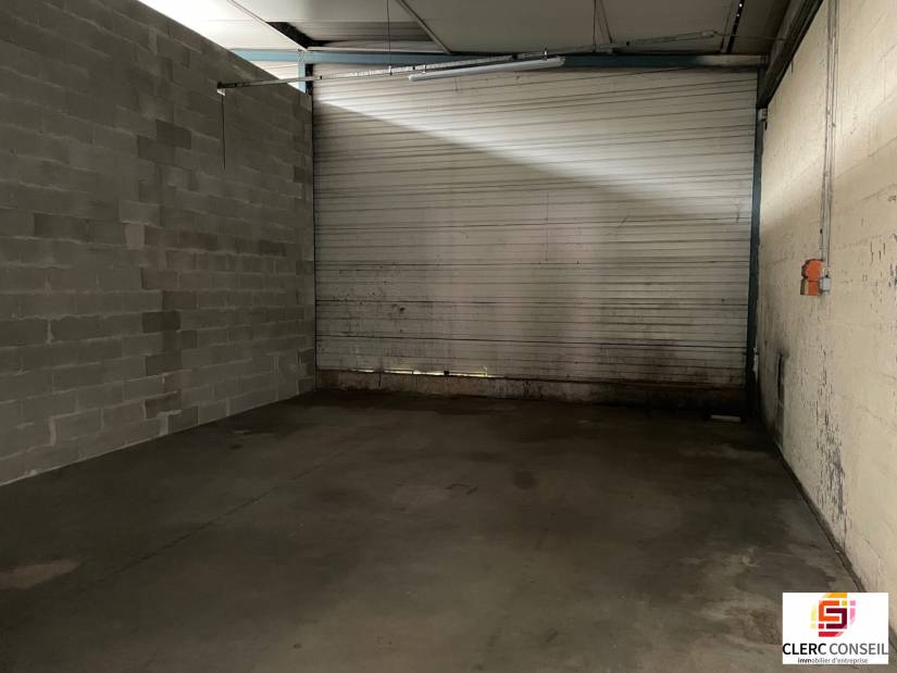 Location - Local d'activité 1121m² - Évreux