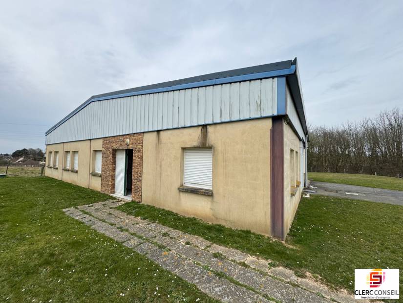 Location - Bureaux 112m² - La frénaye