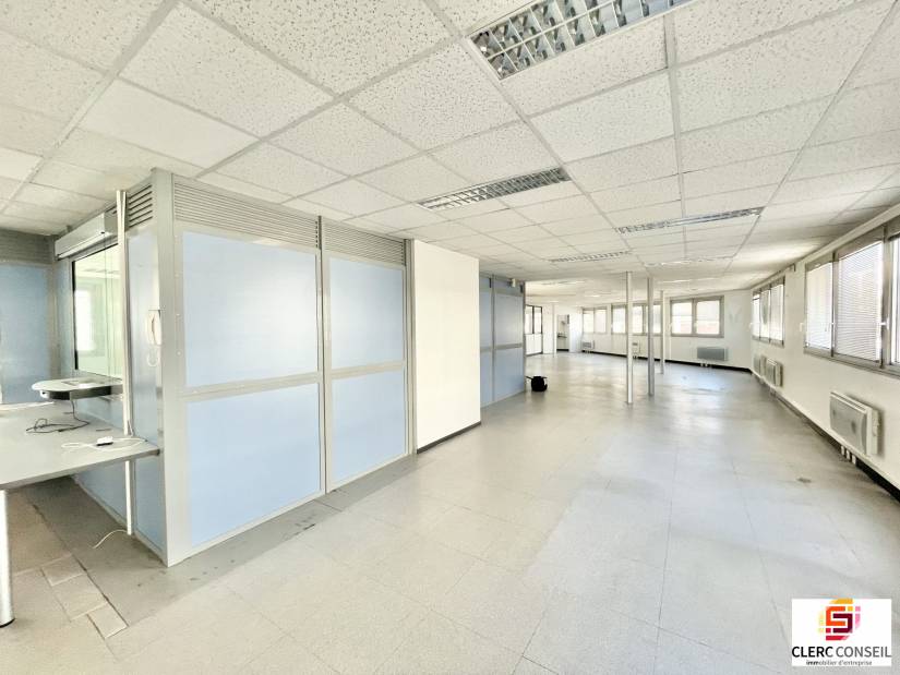 Location - Bureaux 301m² - Rouen