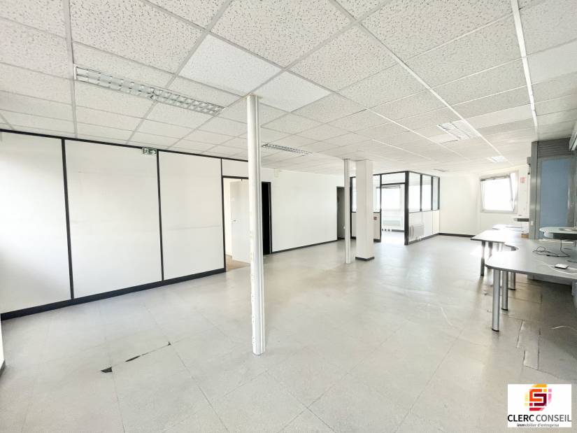 Location - Bureaux 301m² - Rouen