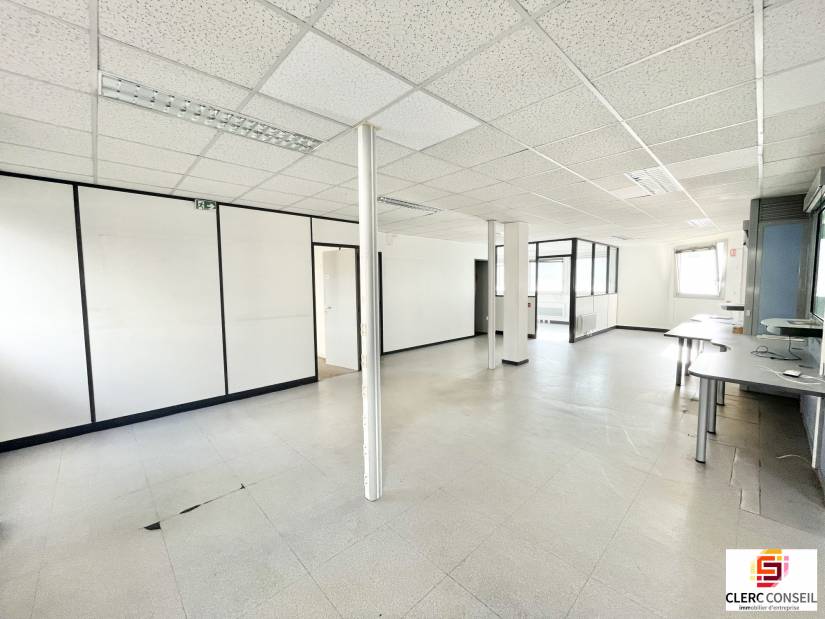 Location - Bureaux 301m² - Rouen