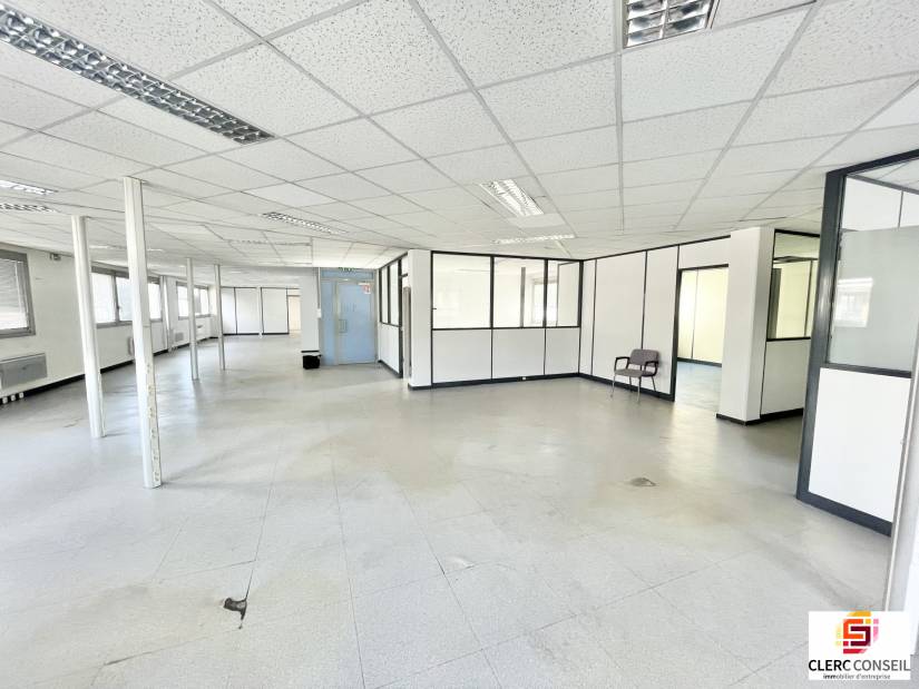Location - Bureaux 301m² - Rouen