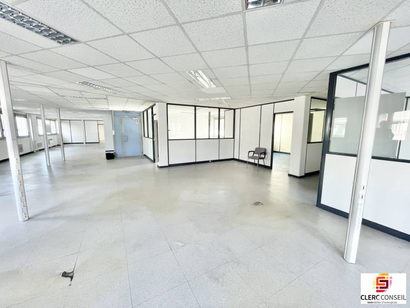 Location - Bureaux 301m² - Rouen