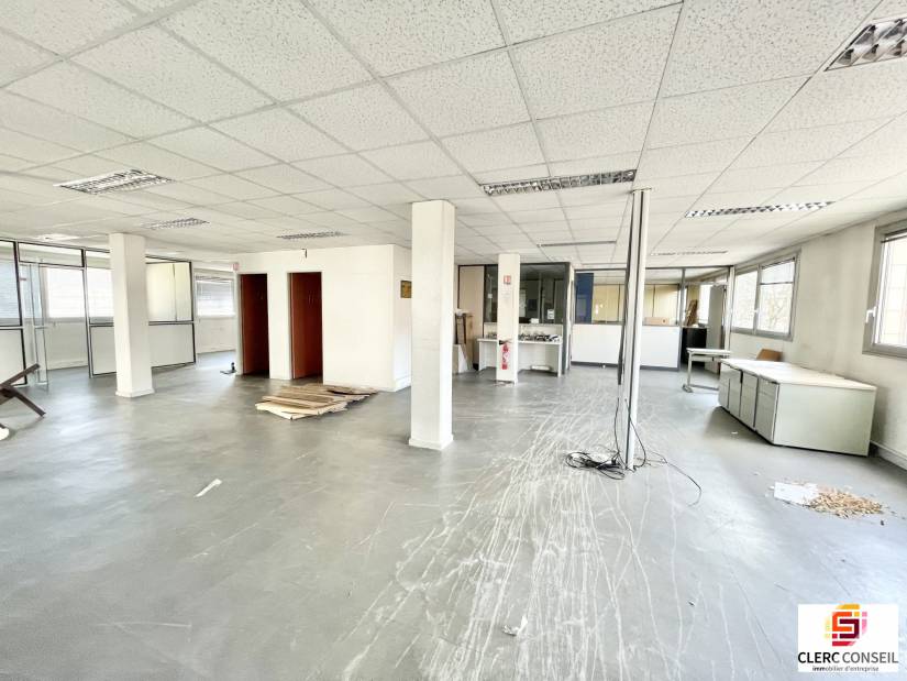 Location - Bureaux 301m² - Rouen