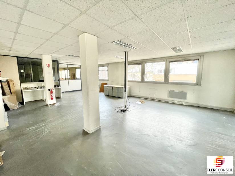 Location - Bureaux 301m² - Rouen