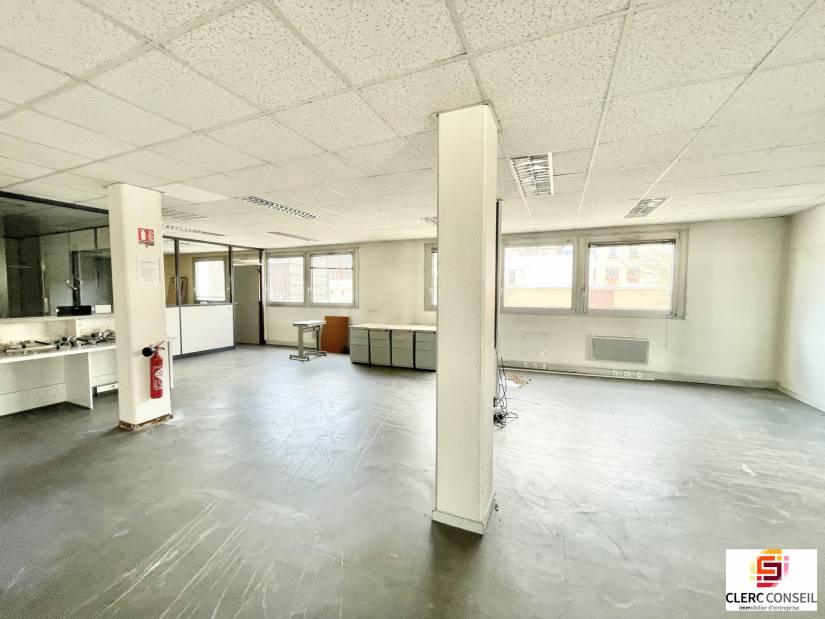 Location - Bureaux 301m² - Rouen