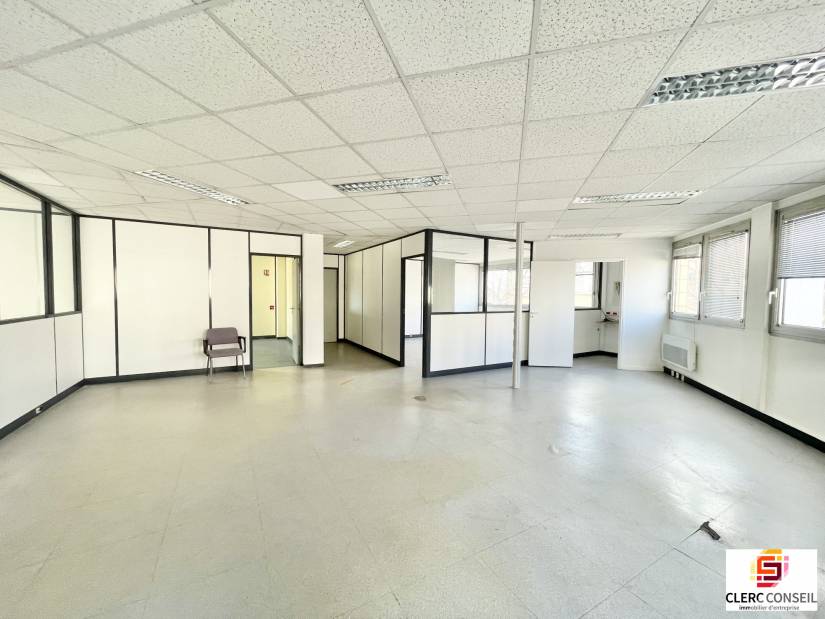 Location - Bureaux 301m² - Rouen