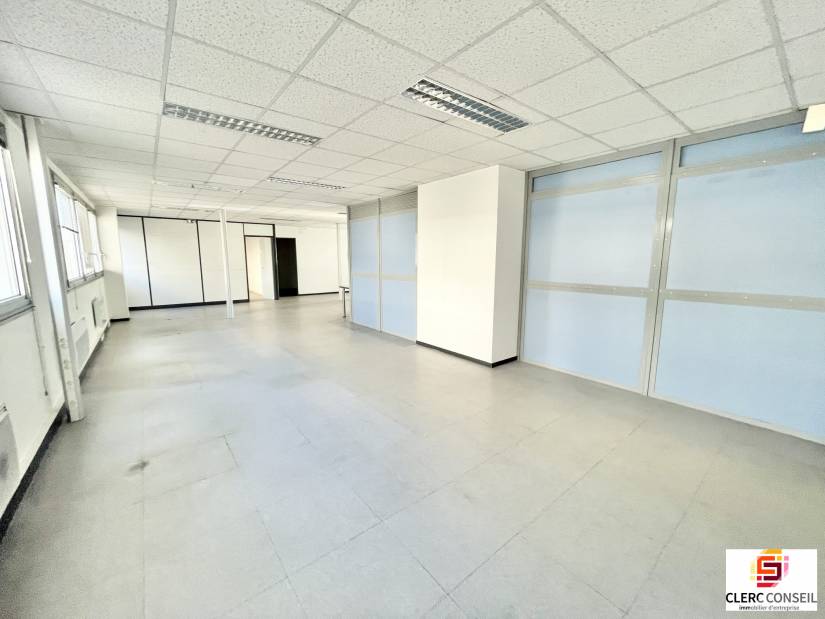 Location - Bureaux 301m² - Rouen