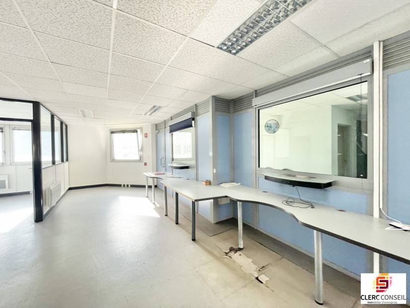Location - Bureaux 301m² - Rouen