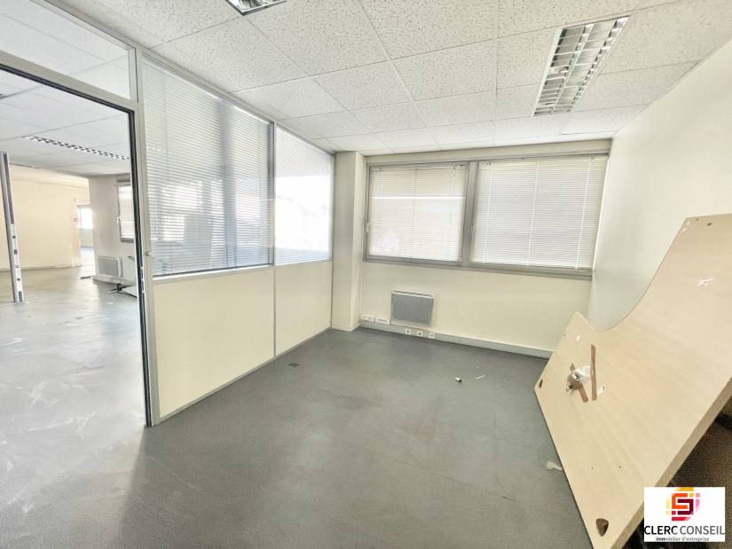 Location - Bureaux 301m² - Rouen