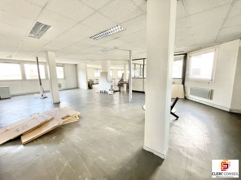 Location - Bureaux 301m² - Rouen