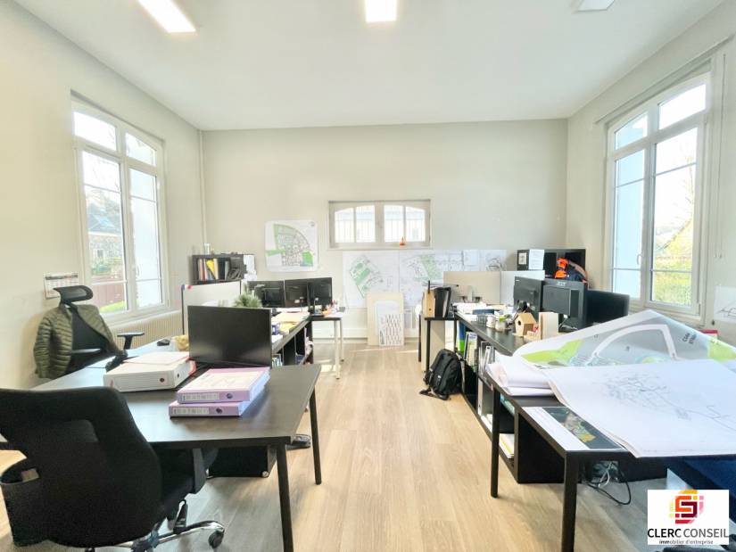 Location - Bureaux 102m² - Bois-guillaume