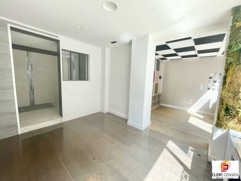 Location - Local commercial 40m² - Rouen