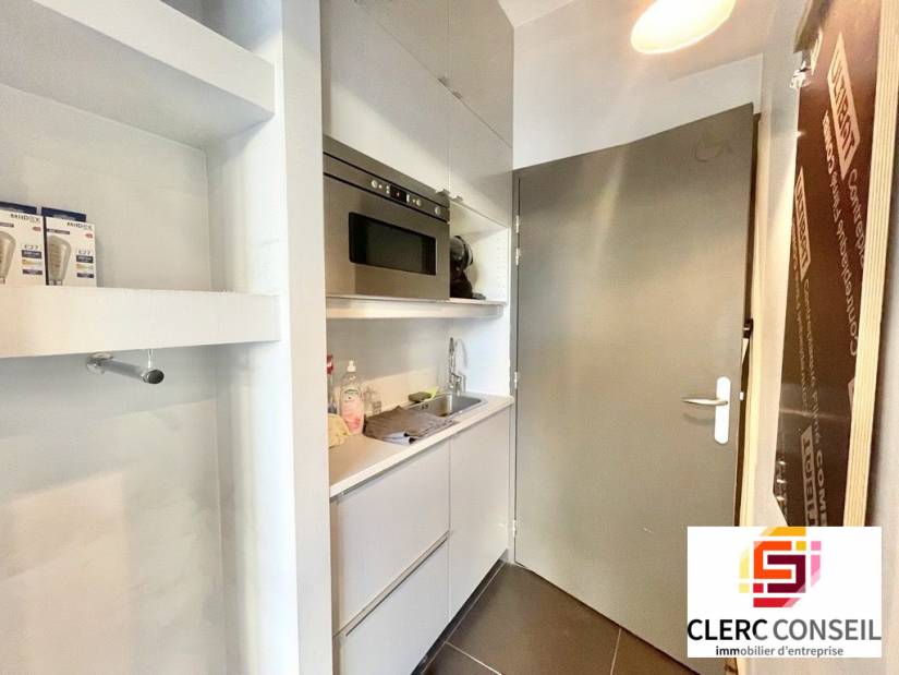 Location - Local commercial 43m² - Rouen