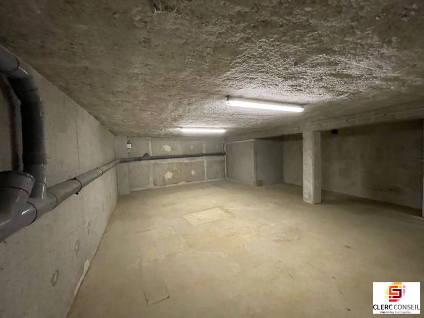 Location - Local d'activité 169m² - Bois-guillaume
