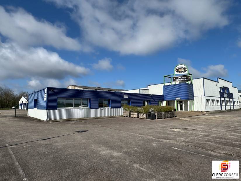 Location - Local d'activité 3300m² - Isneauville