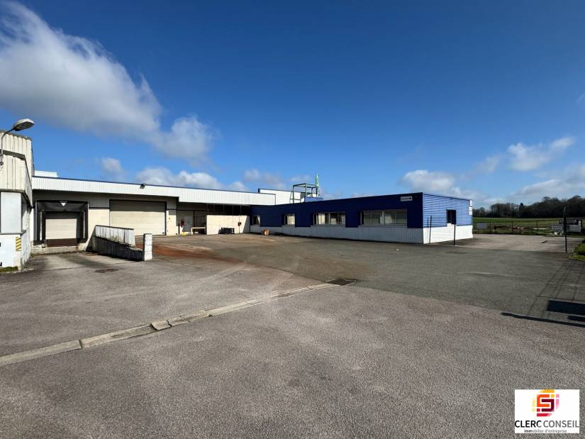 Location - Local d'activité 3300m² - Isneauville