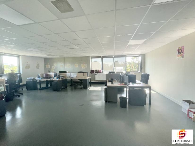 Location - Bureaux 66m² - Saint-Étienne-du-rouvray