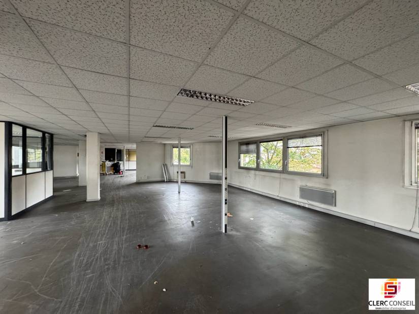 Location - Bureaux 542m² - Rouen