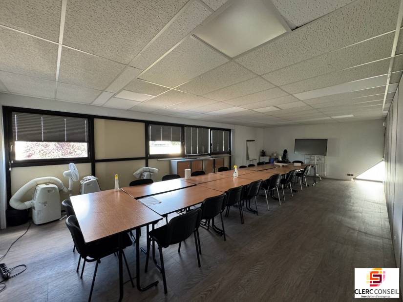 Vente - Bureaux 335m² - Bois-guillaume