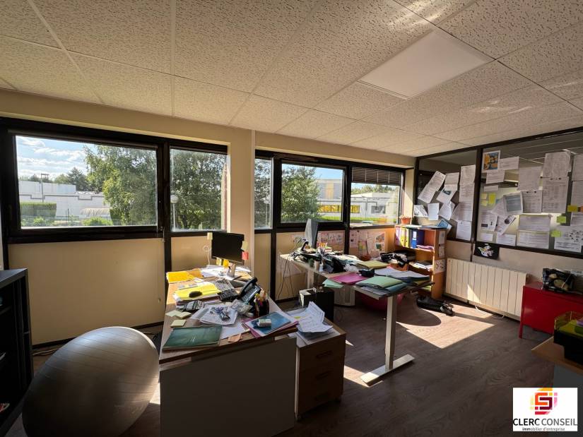 Vente - Bureaux 335m² - Bois-guillaume
