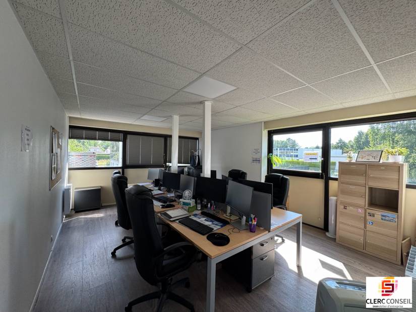 Vente - Bureaux 335m² - Bois-guillaume