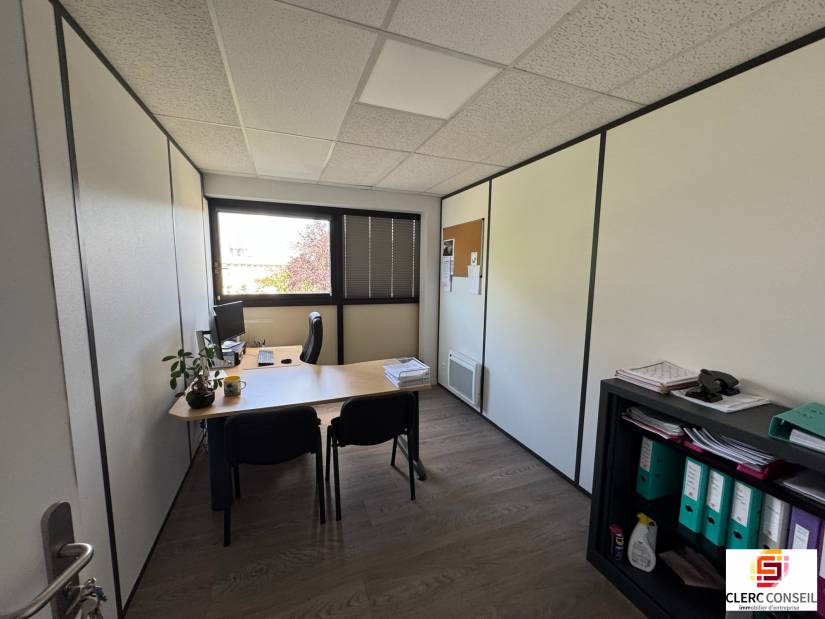 Vente - Bureaux 335m² - Bois-guillaume
