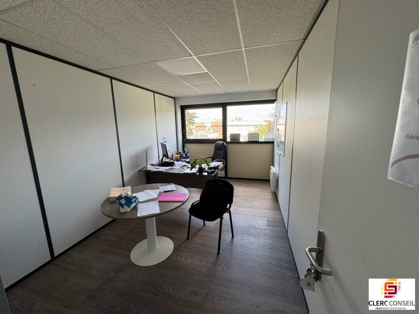 Vente - Bureaux 335m² - Bois-guillaume