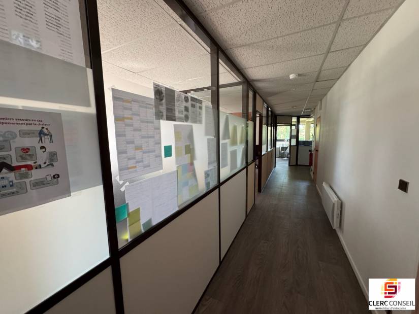 Vente - Bureaux 335m² - Bois-guillaume