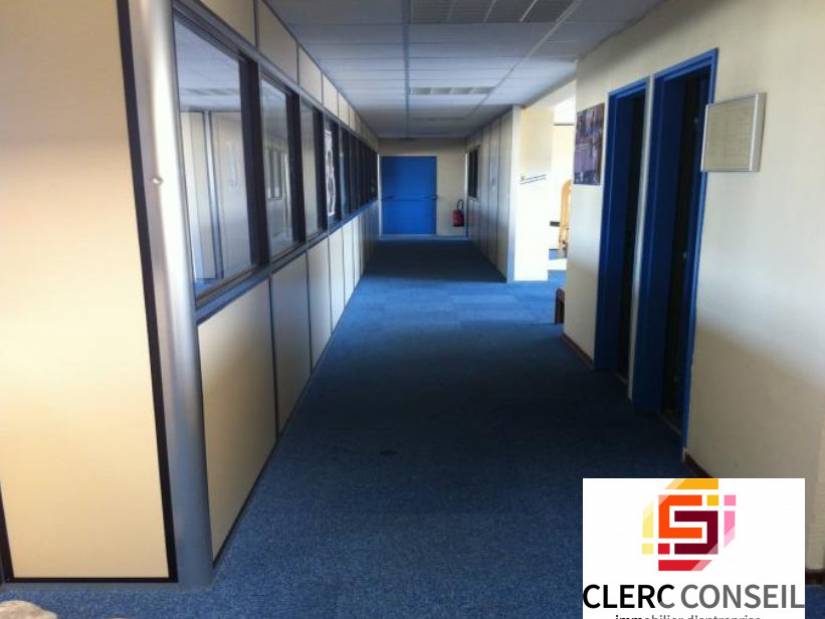 Location - Bureaux 192m² - Saint-Étienne-du-rouvray