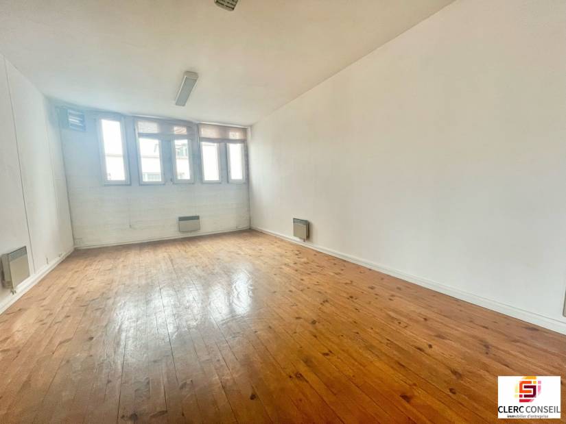 Location - Bureaux 108m² - Rouen