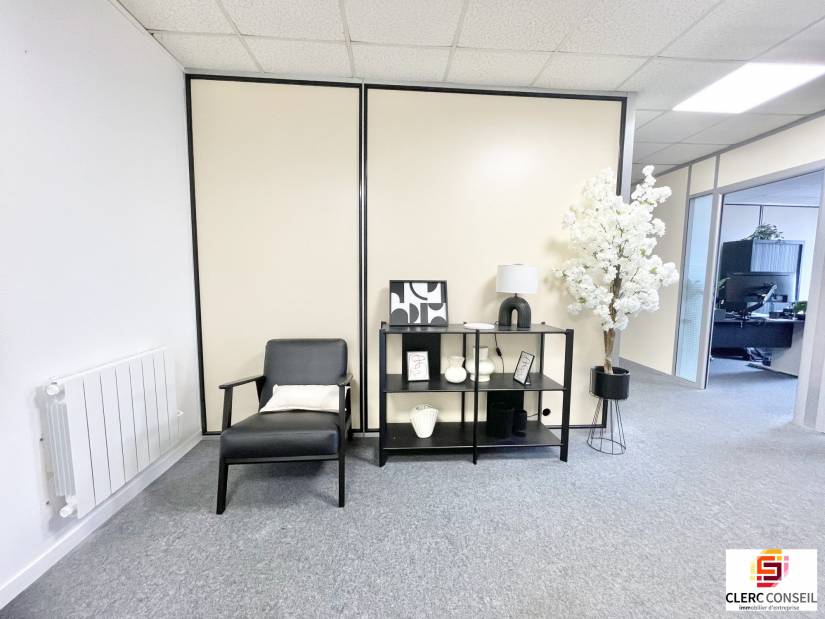 Location - Bureaux 180m² - Le petit-quevilly