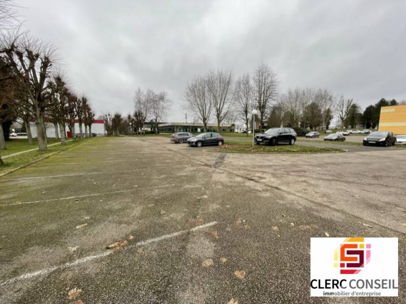 Vente - Bureaux 610m² - Mont-saint-aignan