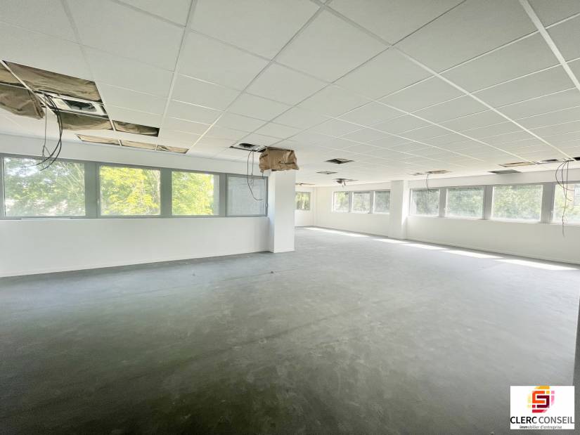 Location - Bureaux 205m² - Mont-saint-aignan