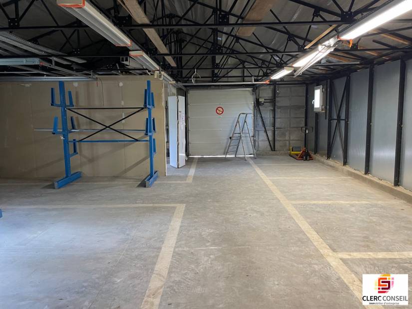 Location - Local d'activité 380m² - Val-de-reuil