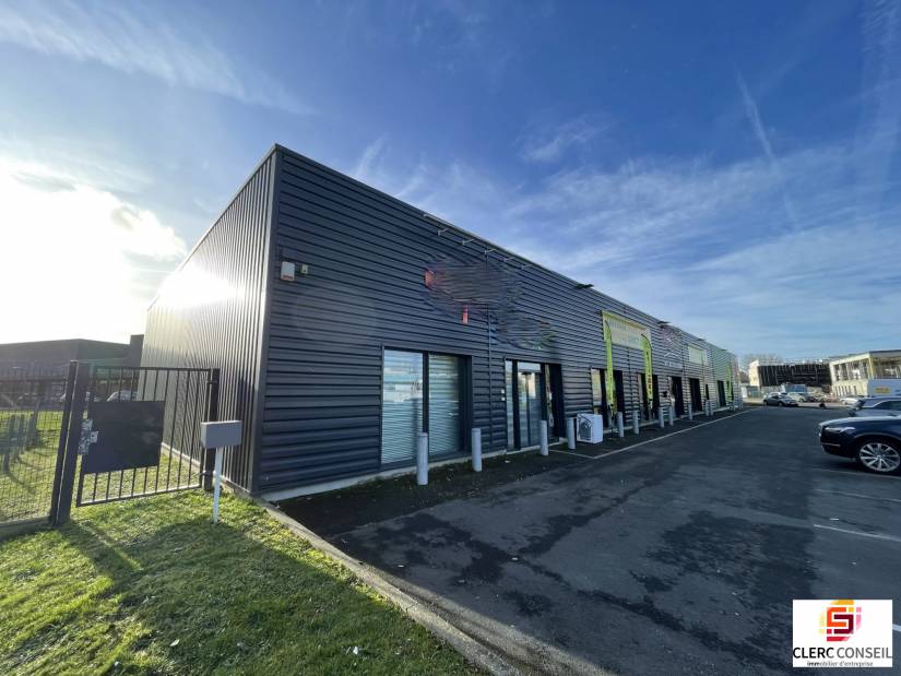 Location - Local commercial 148m² - Yvetot