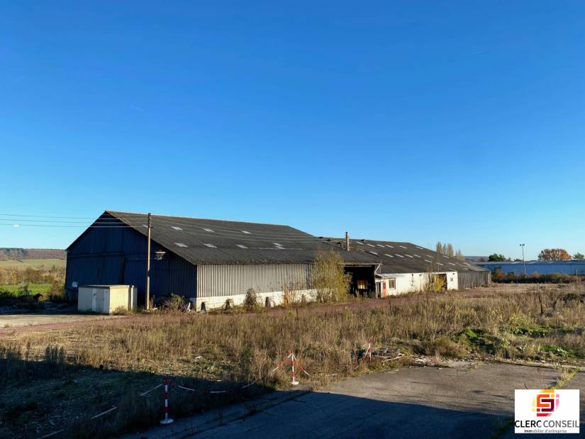 Vente - Local d'activité 4447m² - Saint-pierre-la-garenne